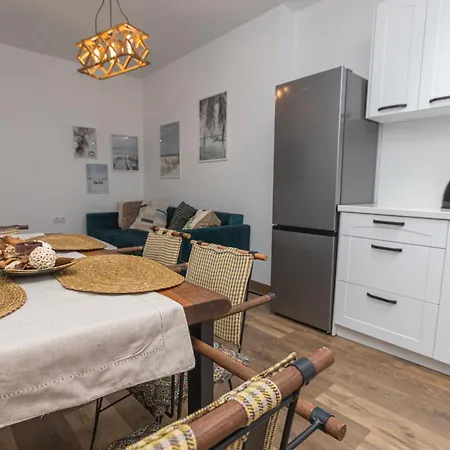 The House 2 公寓 *