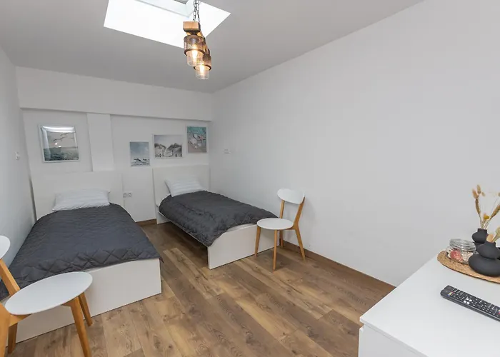 דירה The House 2 *