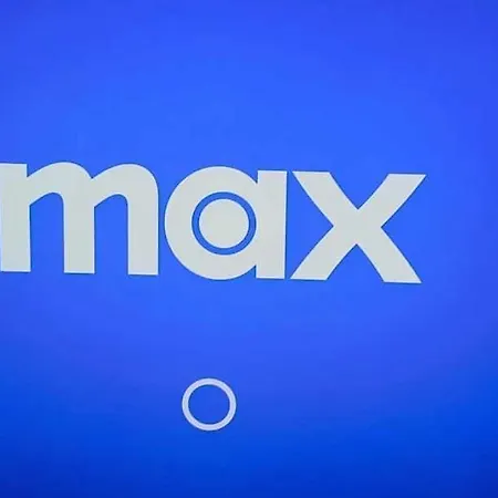 The House 2 Apartmán Burgas City