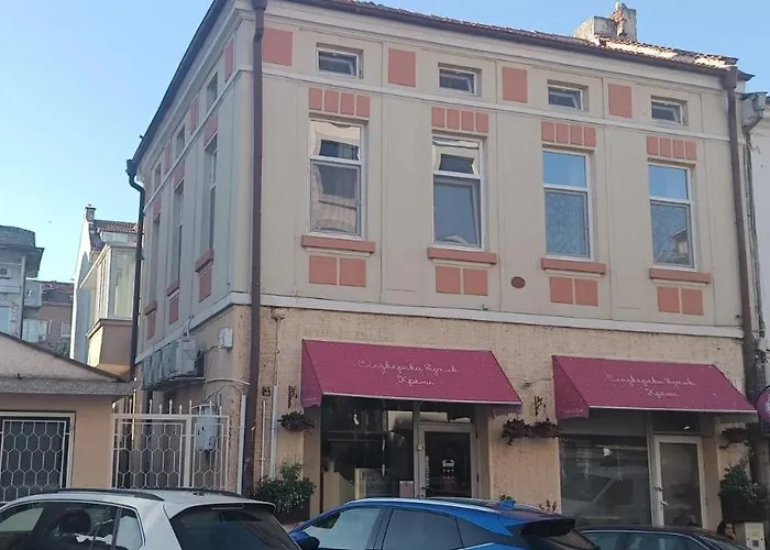 The House 2 Lejlighed *